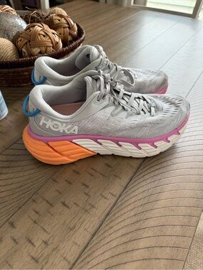 Size 8- Hoka One One HOKA Gaviota 4 Harbor Mist W